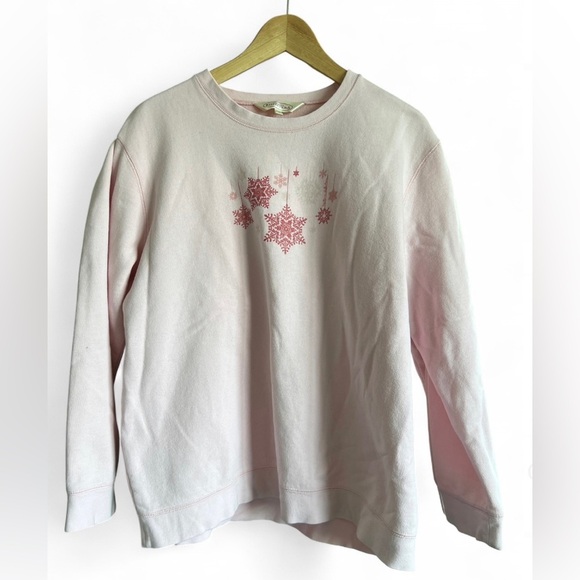 Northern Reflections Womens Light Pink Snowflake Cottagecore Crewneck Sweatshirt - Picture 1 of 8